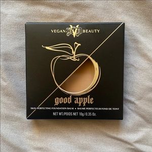 KVD Good Apple Foundation